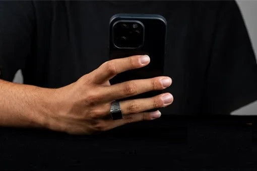 Square Black Onyx Elegant Silver Ring