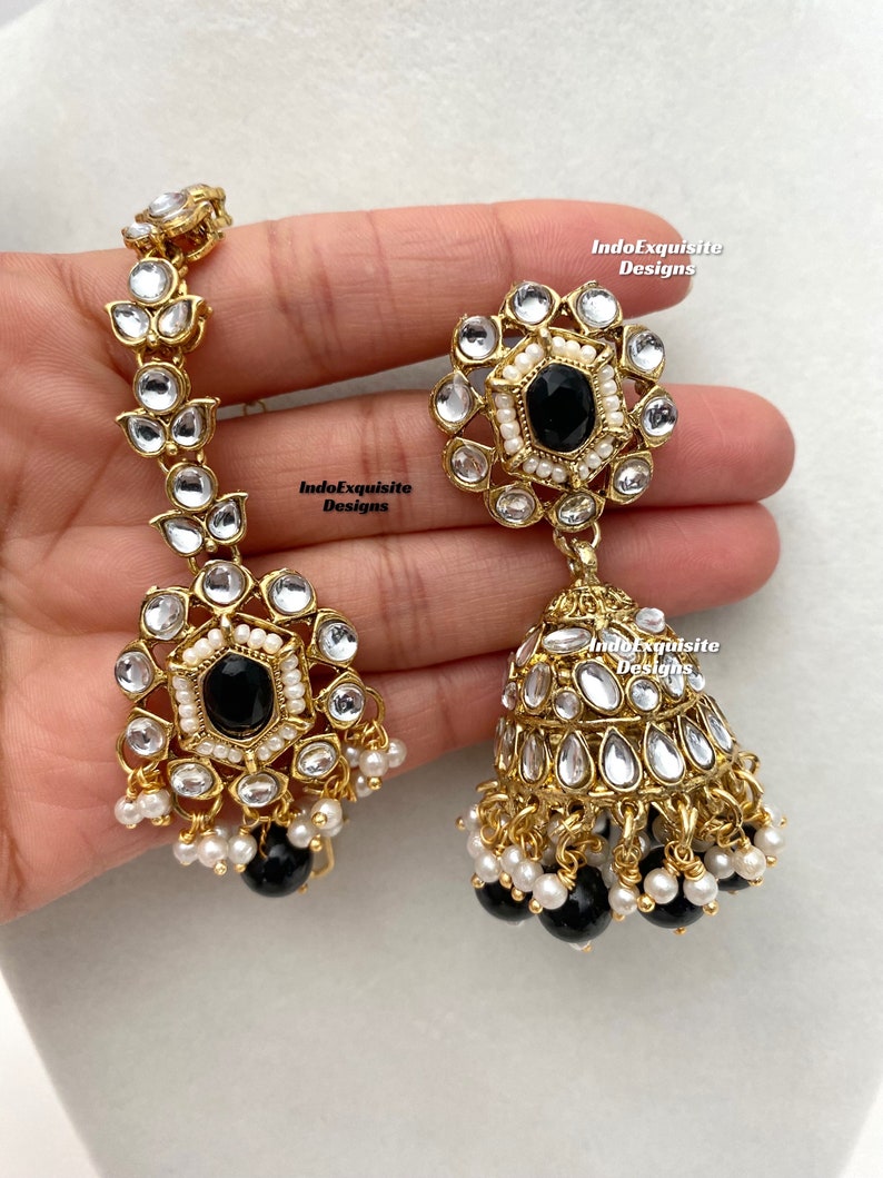 Gorgeous Kundan Choker Set