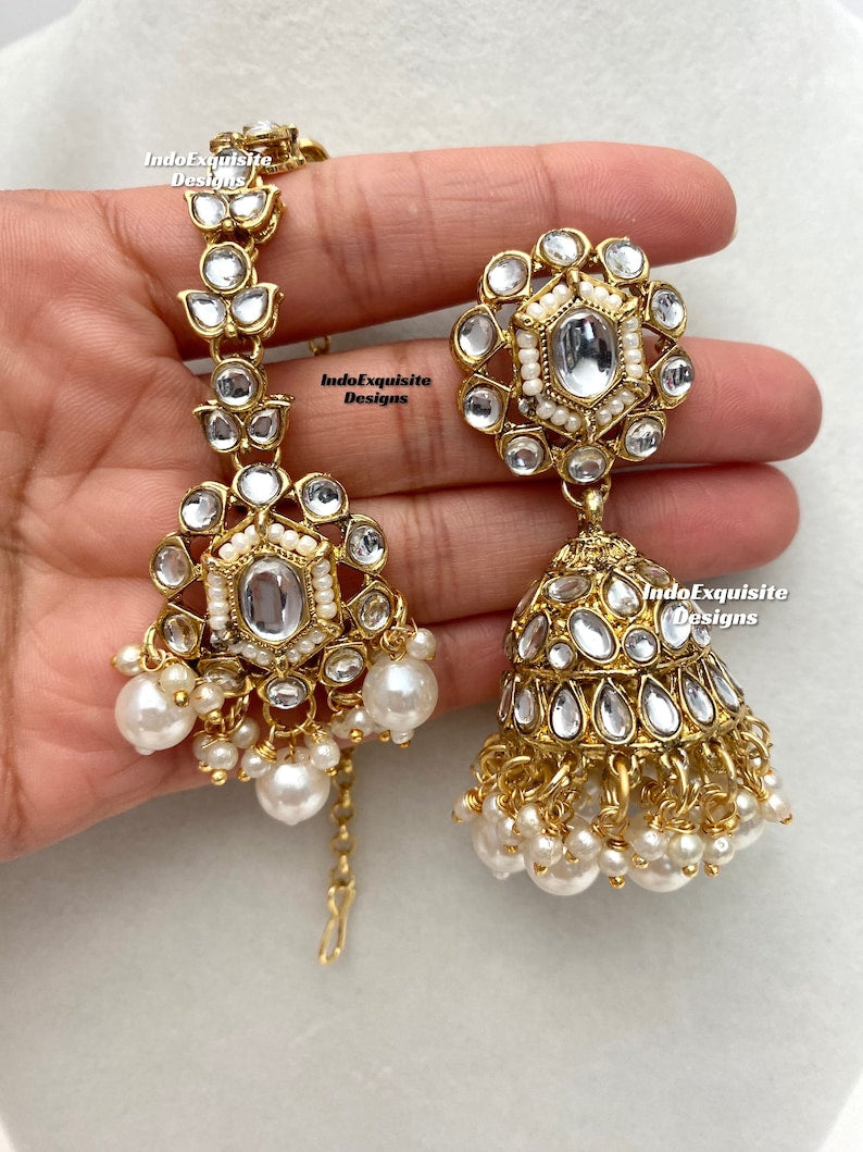 Gorgeous Kundan Choker Set