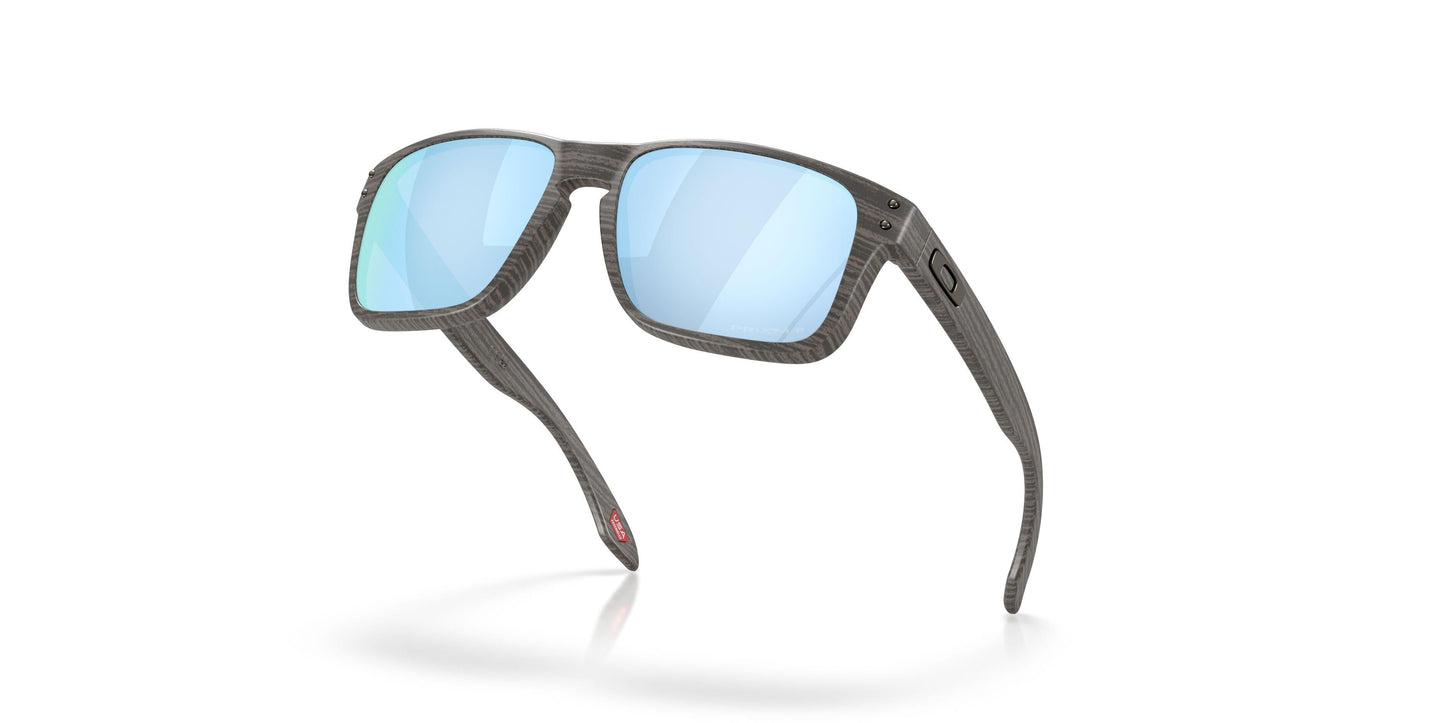 Oakley Holbrook S 9509 Sunglasses