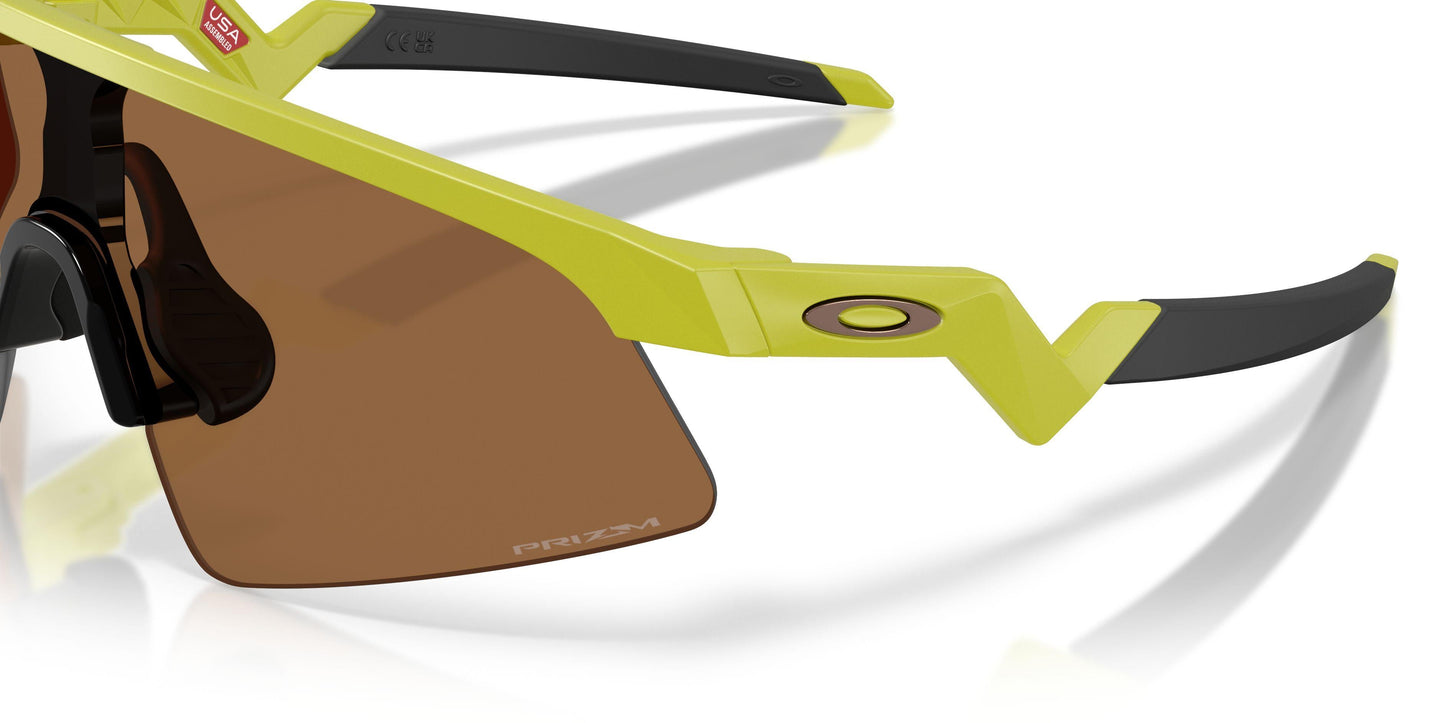 Oakley Resistor Sweep 9015 Sunglasses