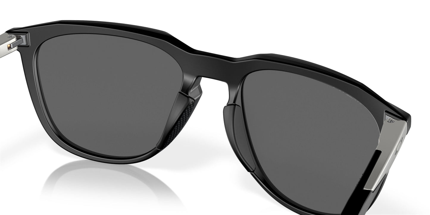 Oakley Thurso 9286A Sunglasses