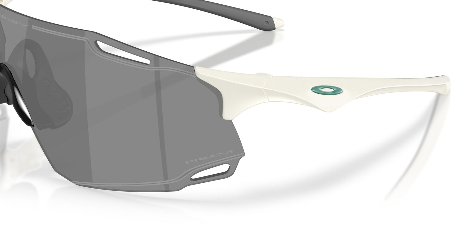 Oakley Cybr Dyno 9513D Sunglasses