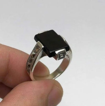 Falcon Onyx Ring- Turkish