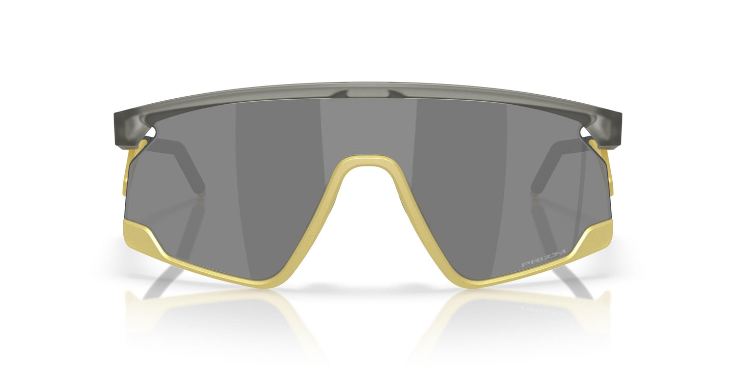 Oakley Bxtr Metal 9237 Sunglasses