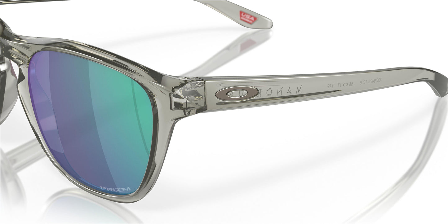 Oakley Manorburn 9479 Sunglasses