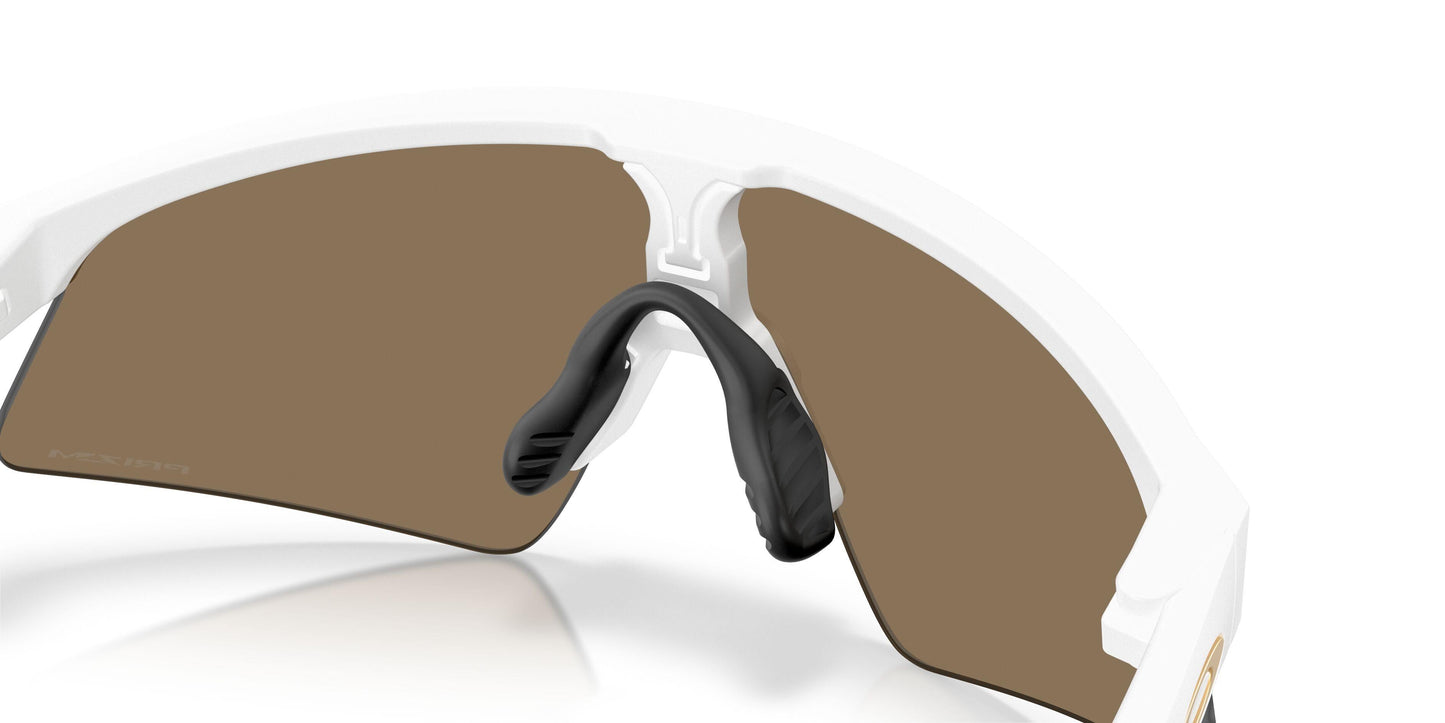 Oakley Resistor Sweep 9015 Sunglasses