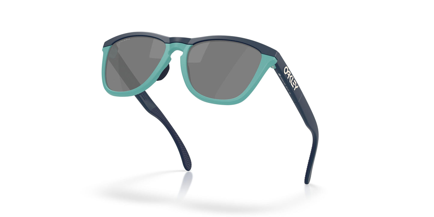 Oakley Frogskins Range A 9284A Sunglasses