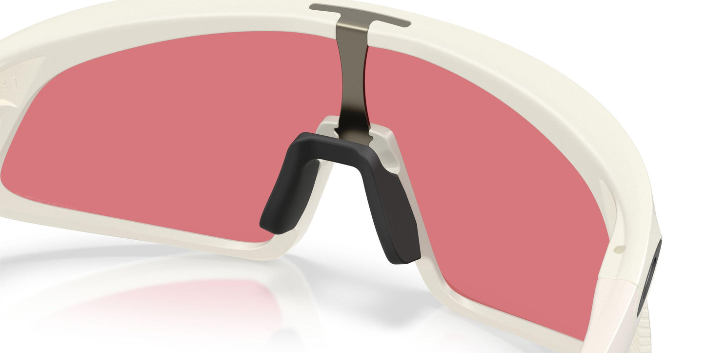 Oakley Rslv 141 9524D Sunglasses