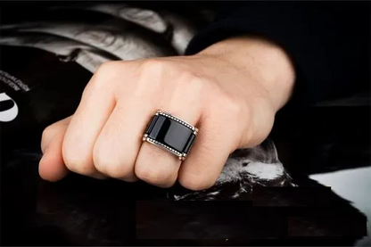 Black Aqeeq Rectangle Cut Silver Ring