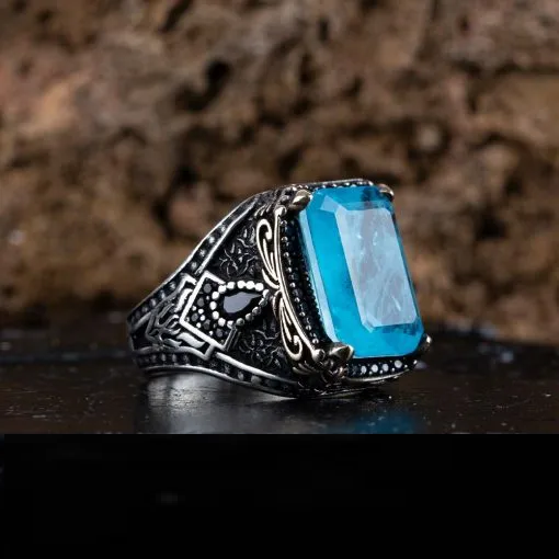 Blue Quartz Rectangle Ornamented Silver Ring