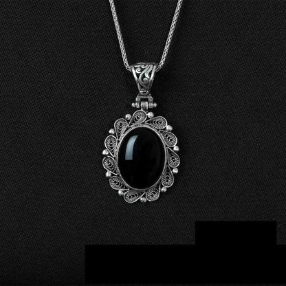 Filigree Handmade Black Aqeeq Silver Pendant