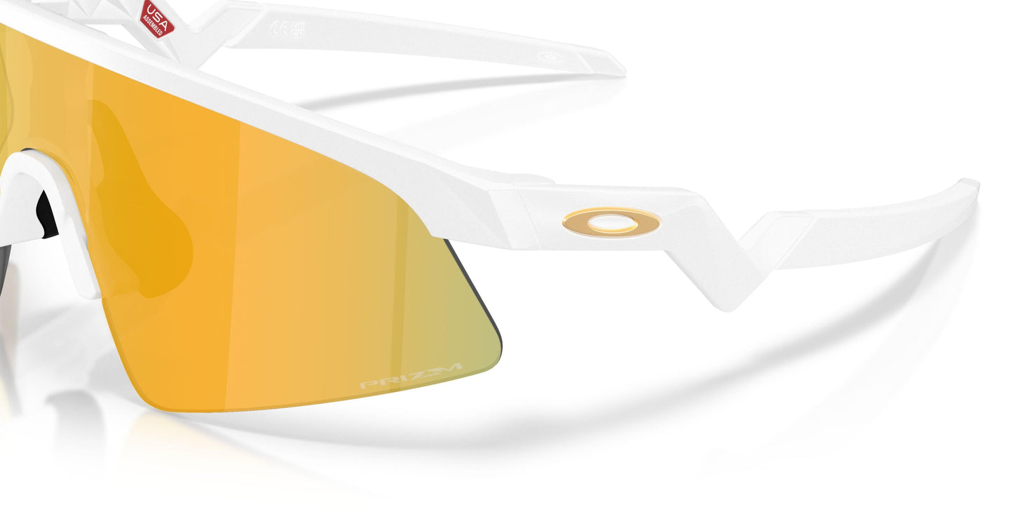 Oakley Resistor Sweep 9015 Sunglasses