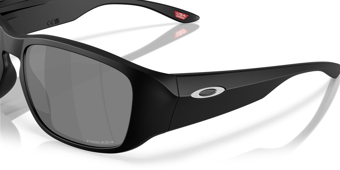 Oakley Tourniquet 9521 Sunglasses