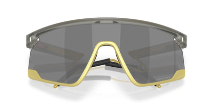 Oakley Bxtr Metal 9237 Sunglasses