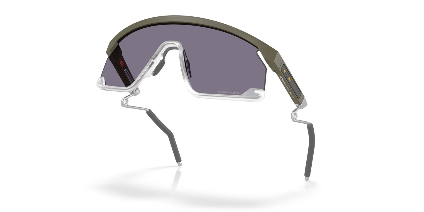 Oakley Bxtr Metal 9237 Sunglasses