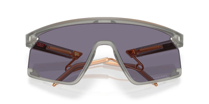 Oakley Bxtr Metal 9237 Sunglasses