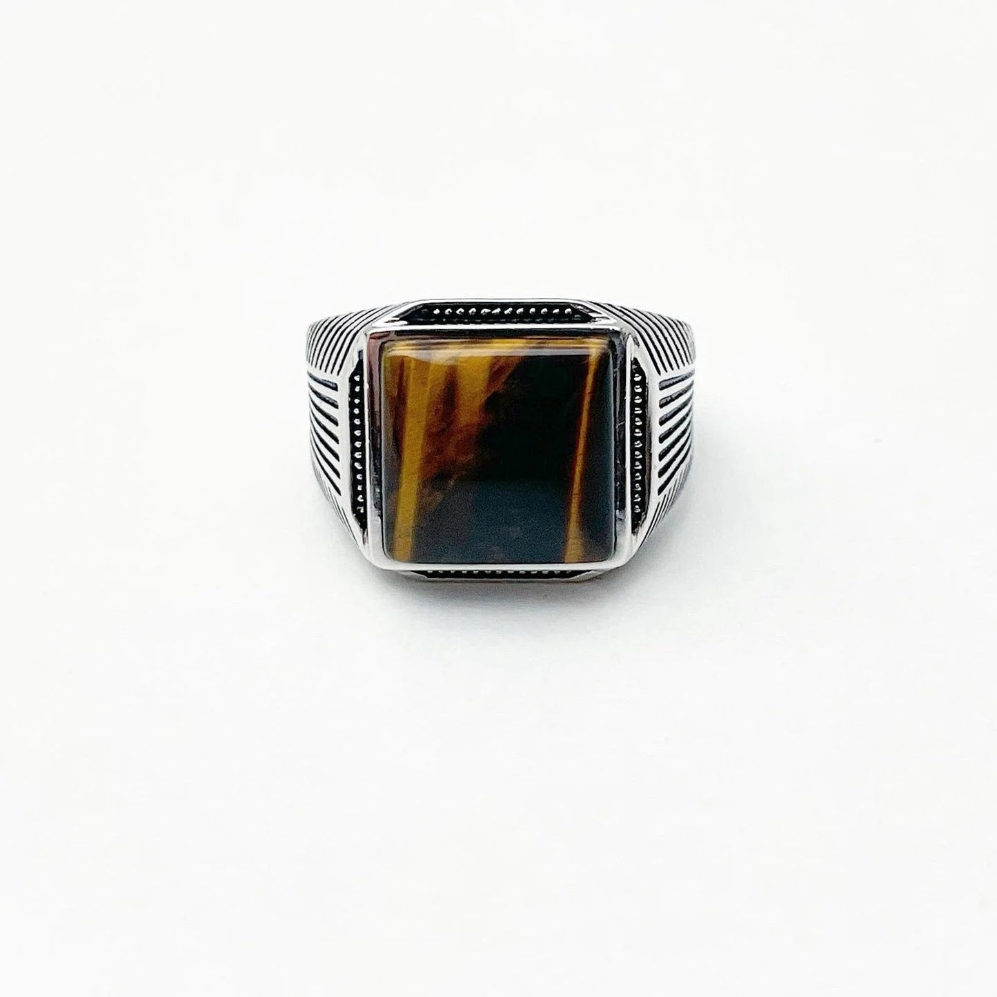 Beautiful Sterling Silver Tiger Eyes ring