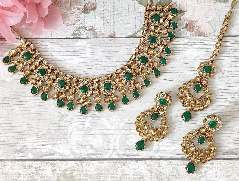 Green Antique Gold Kundan Stone necklace set