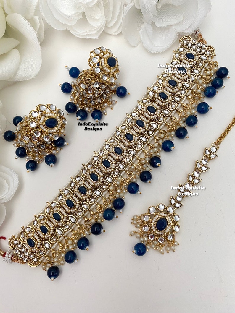 Gorgeous Kundan Choker Set