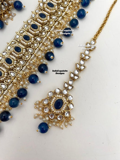 Gorgeous Kundan Choker Set