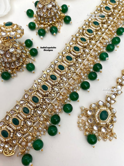 Gorgeous Kundan Choker Set