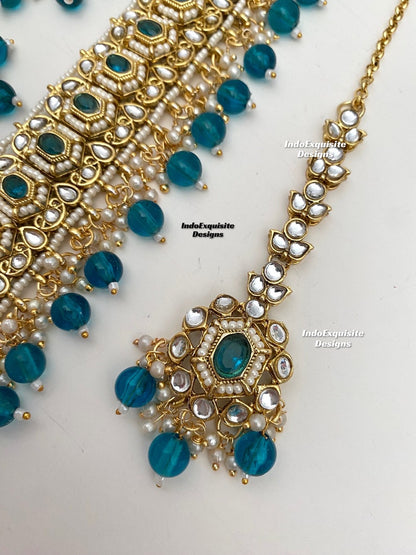 Gorgeous Kundan Choker Set