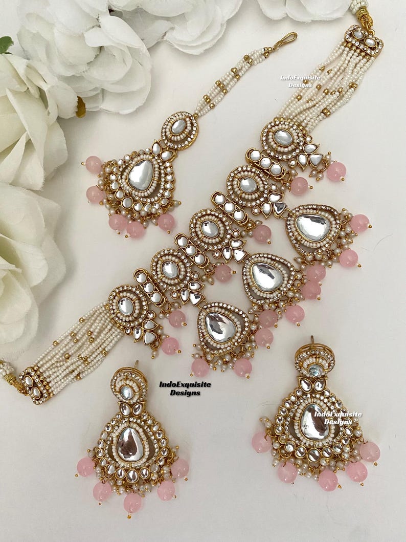 Kundan Choker necklace Set
