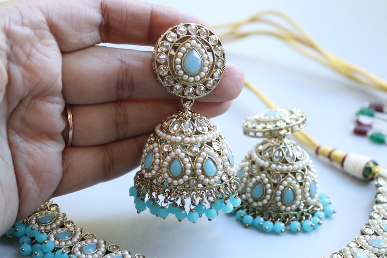 Simi Turquoise Aqua Polki Choker Necklace set