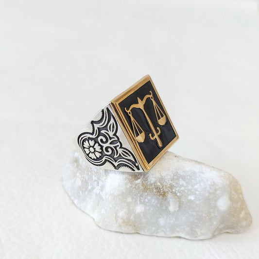 925 Sterling Silver Scales of Justice Ring