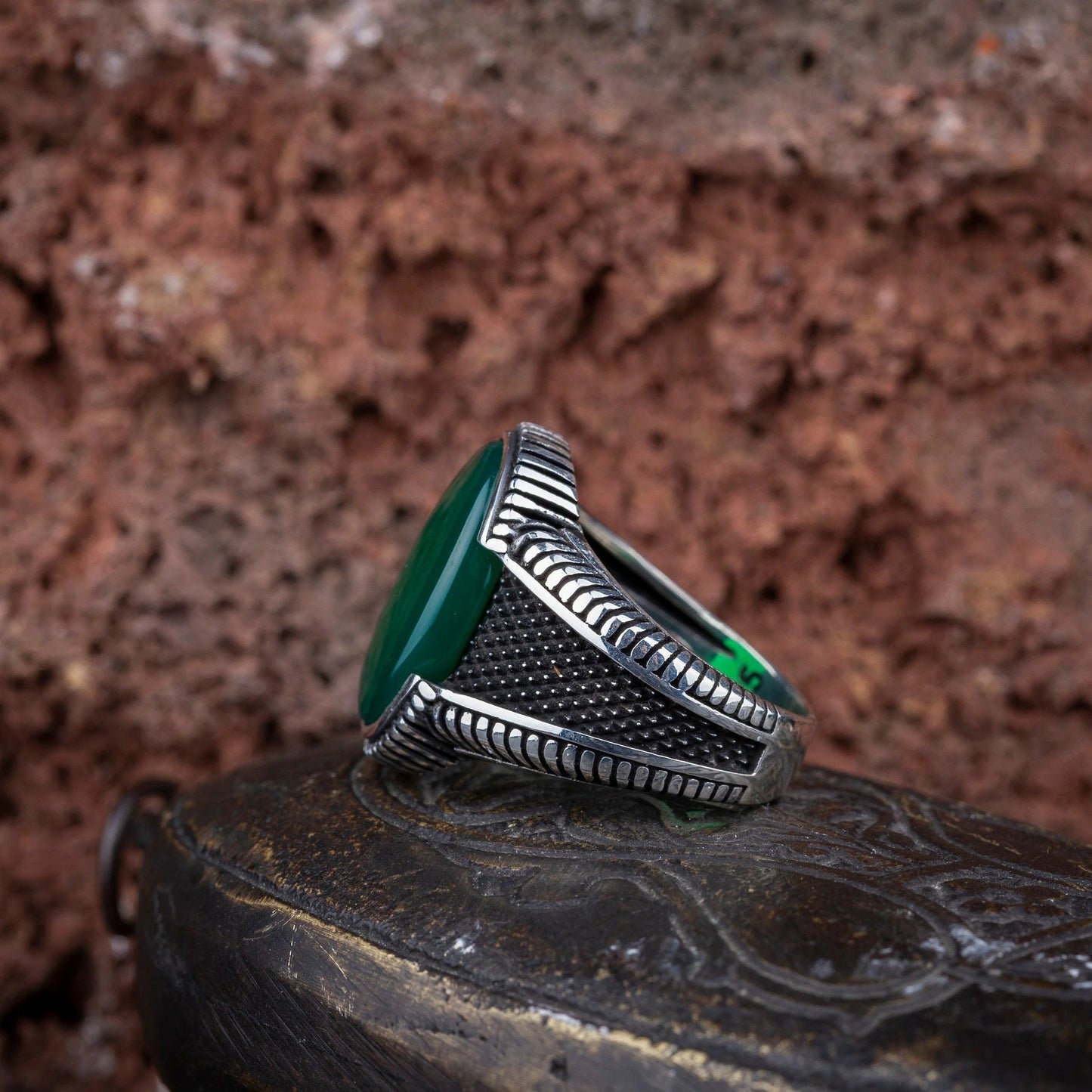 Oval Green Aqeeq Men Ring Most Loved