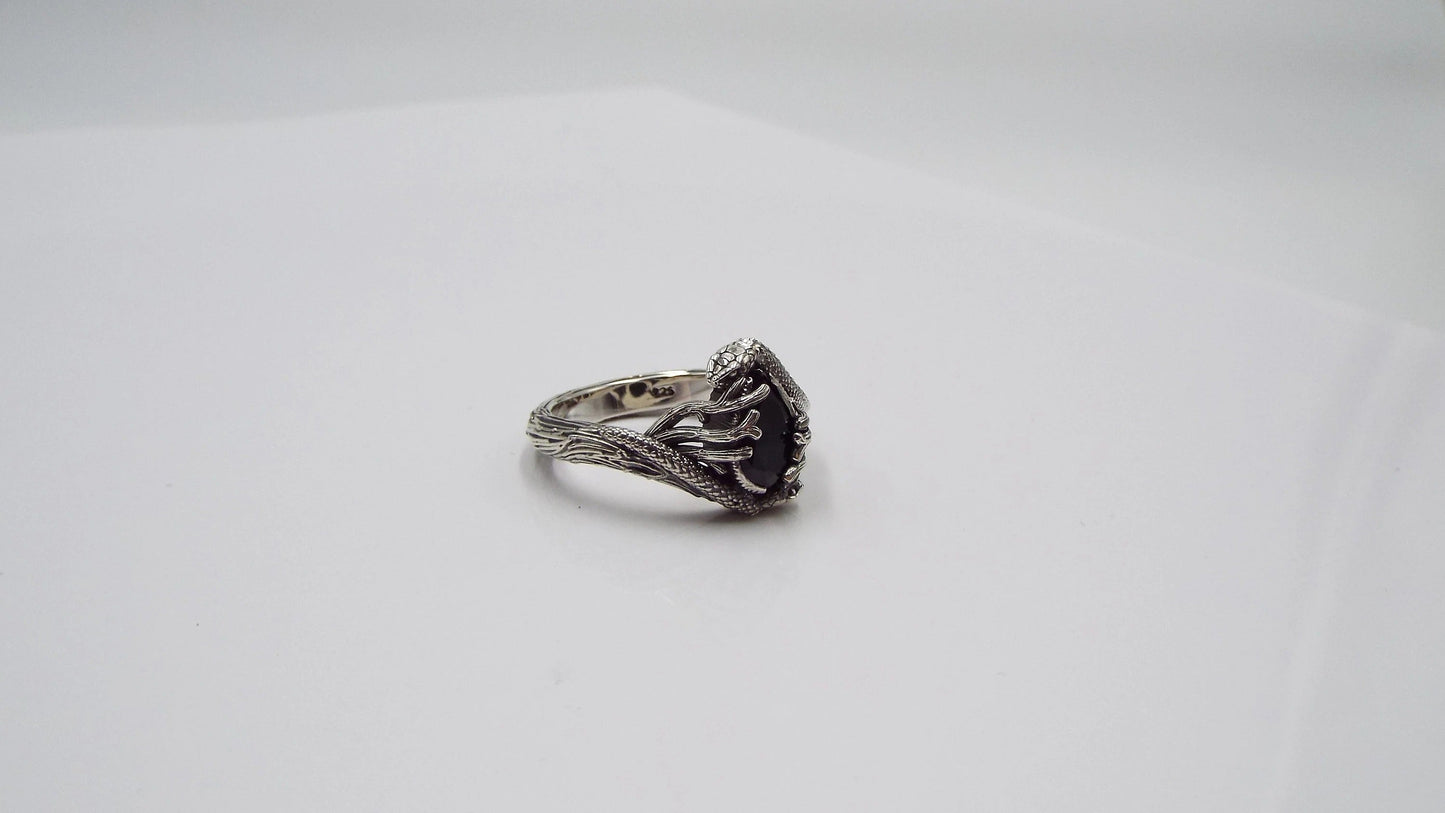 Teardrop Black Onyx Snake Ring