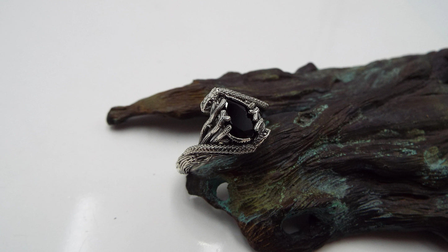 Teardrop Black Onyx Snake Ring