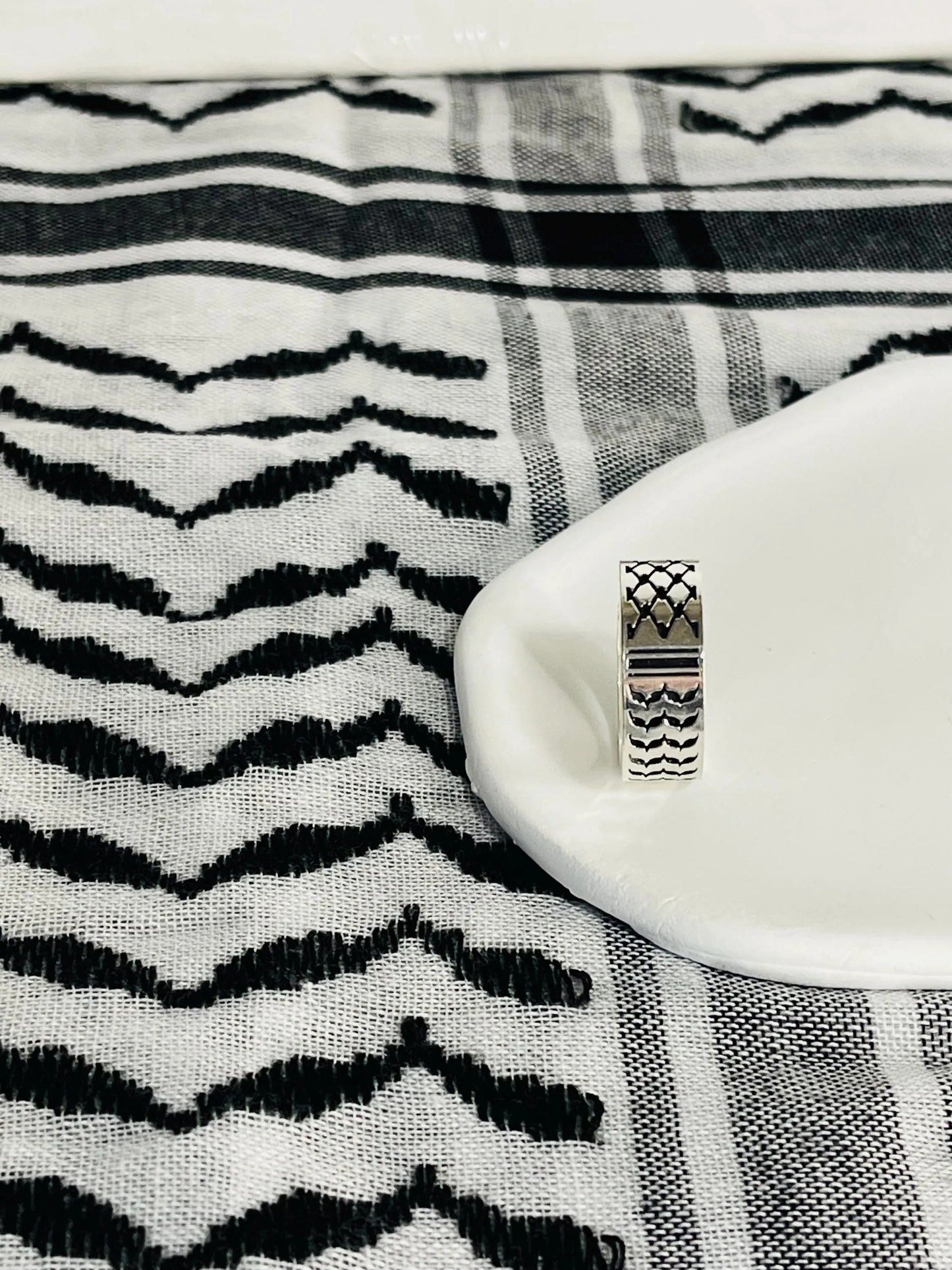 Handmade Palestinian Kufyia Ring