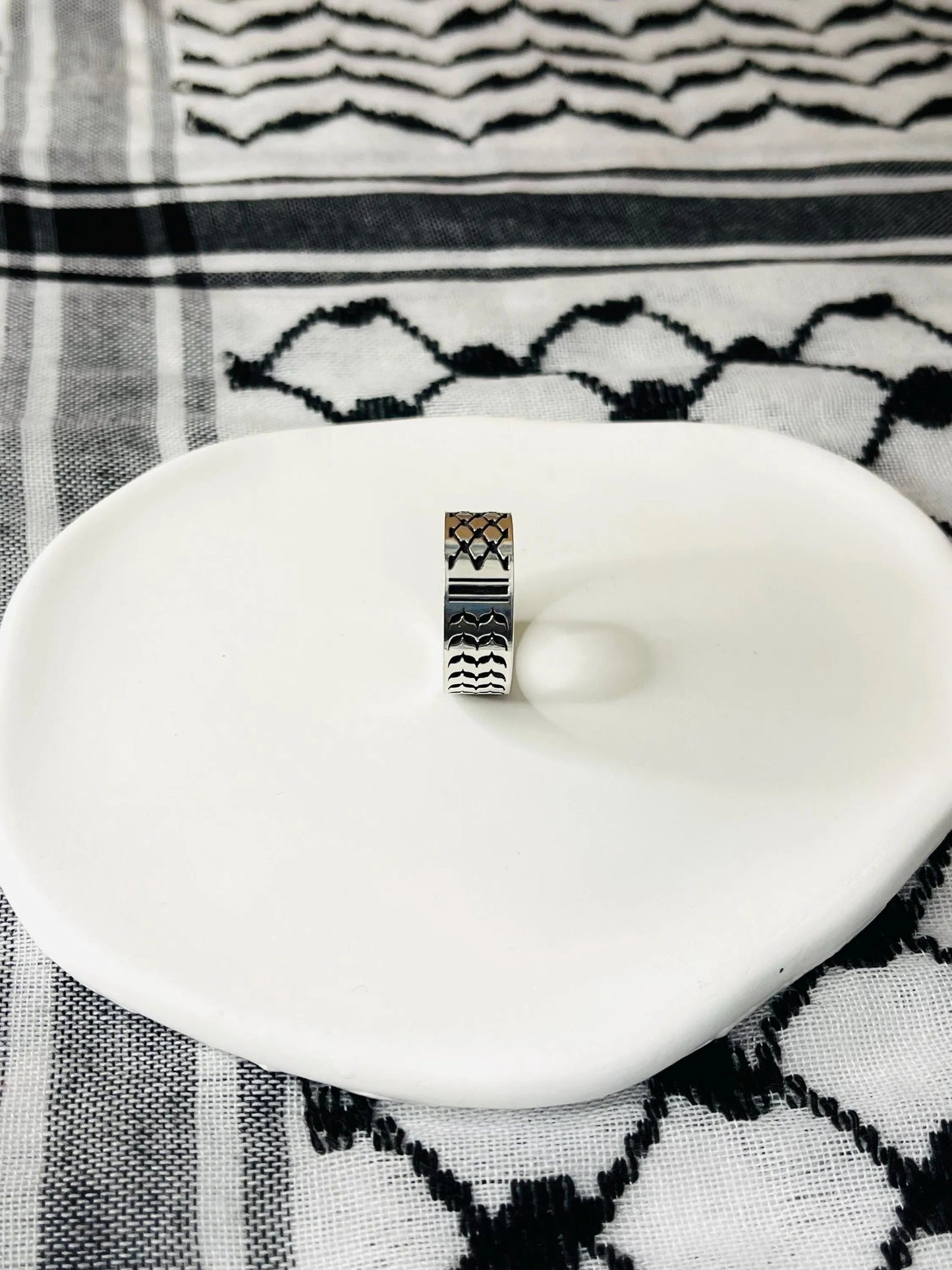 Handmade Palestinian Kufyia Ring
