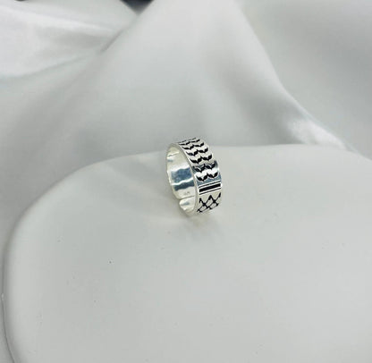 Handmade Palestinian Kufyia Ring