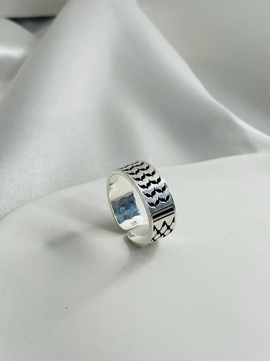 Handmade Palestinian Kufyia Ring