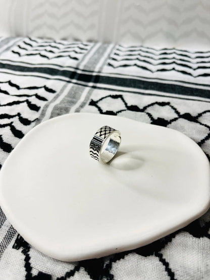 Handmade Palestinian Kufyia Ring