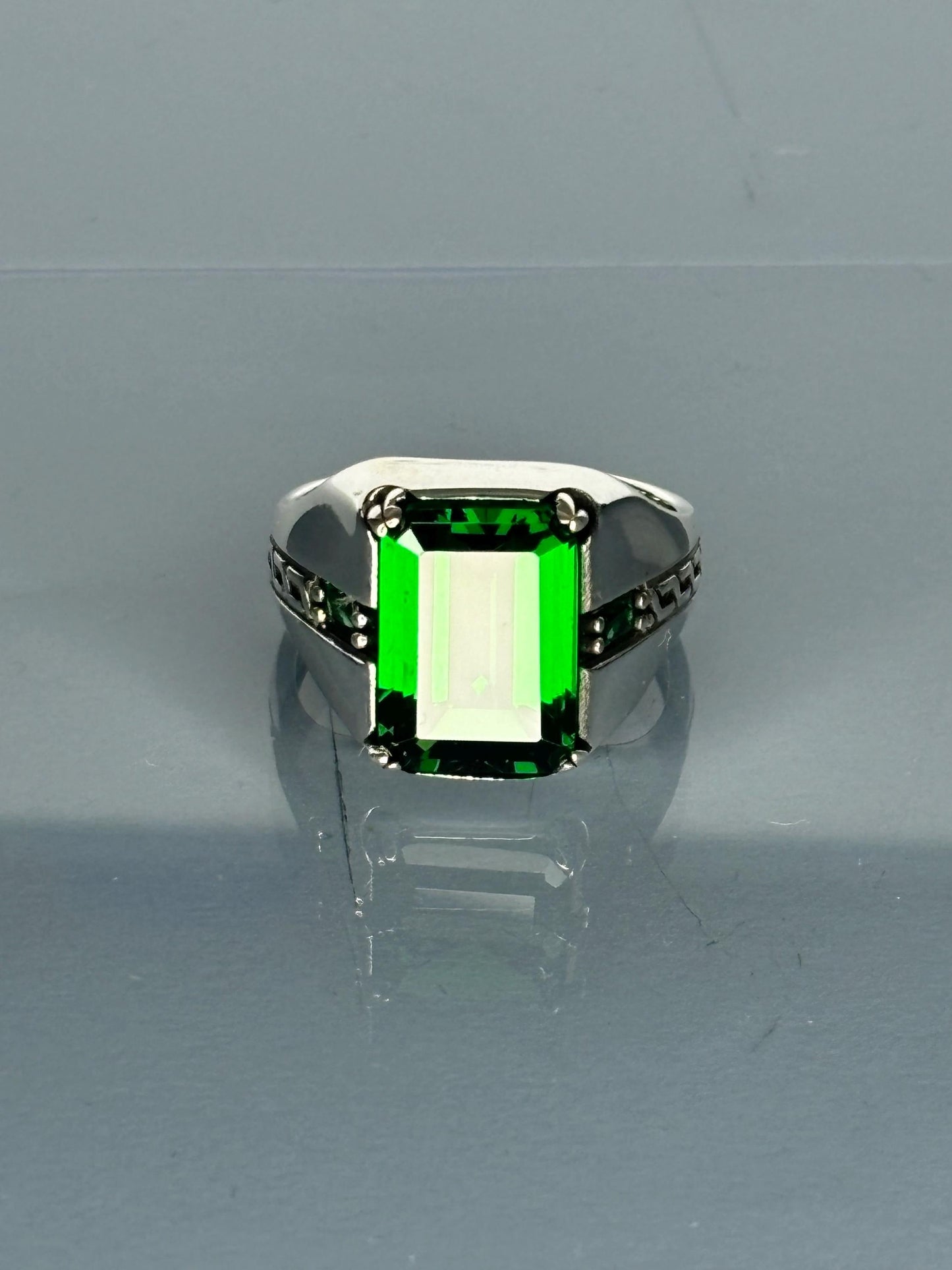 Unique 925 Sterling Silver Men's Ring