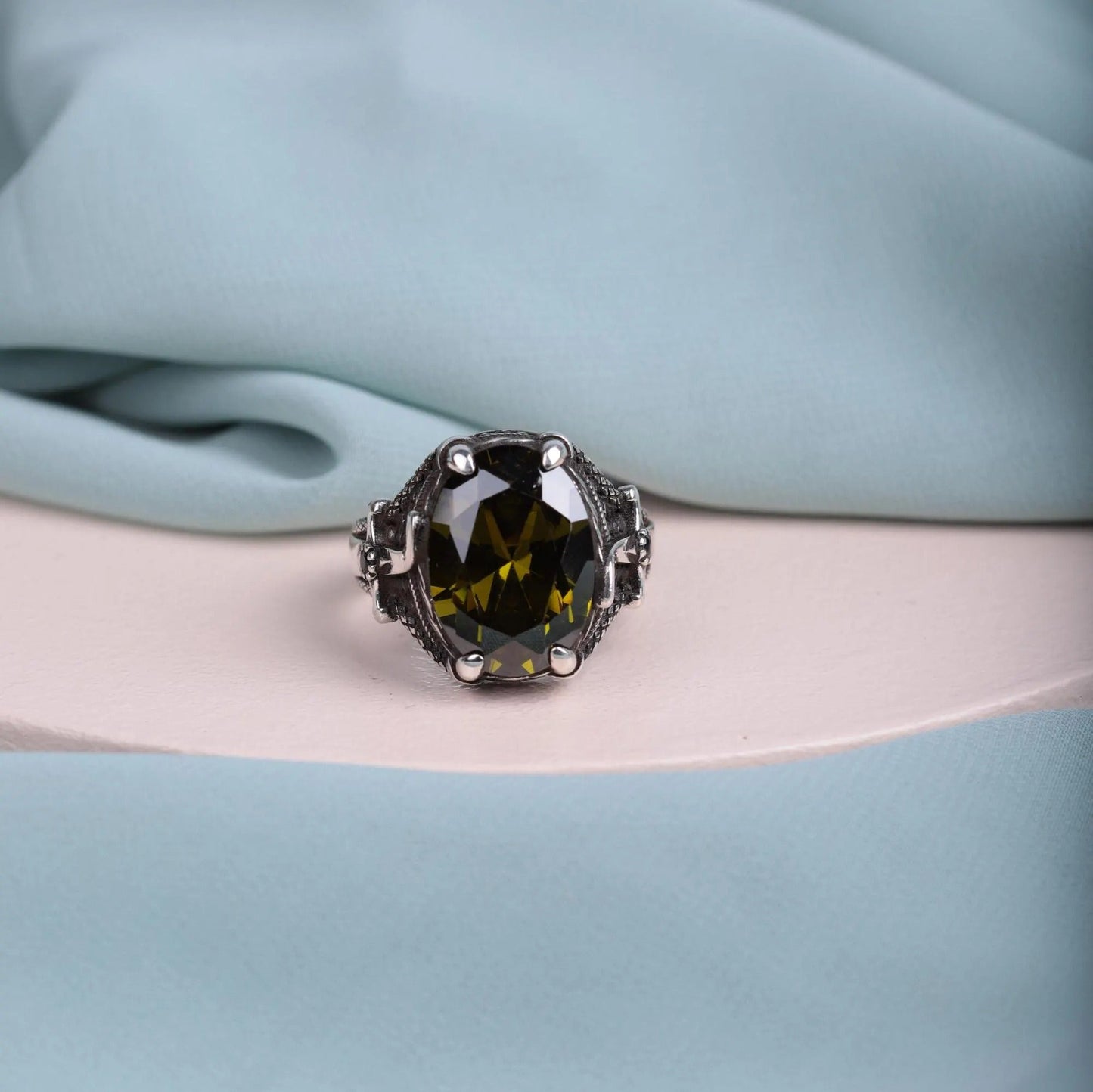 Peridot Sultan Ring for Men